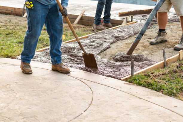  Tarpey Village, CA Concrete contractor Pros