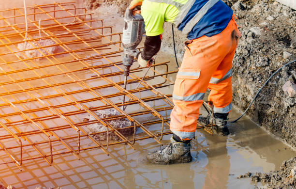 Best Concrete Retaining Walls in Tarpey Village, CA